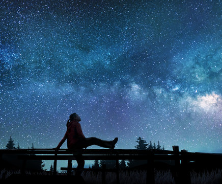 Women Looking At Stars Images Browse 67 3 Stock Photos Vectors And Video Adobe Stock