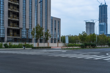 Fototapeta na wymiar urban traffic road with cityscape in modern city of China..