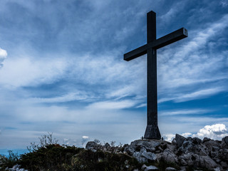 Gipfelkreuz auf dem Monte Baldo