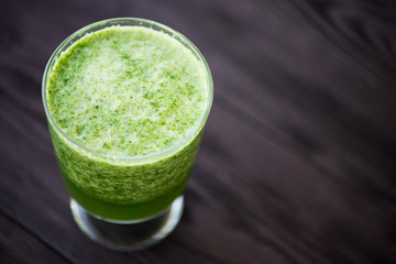 fresh smoothies kiwi in glass