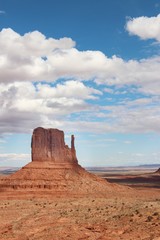 Fototapeta na wymiar monument valley with clouds