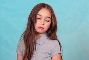 печальный ребенок