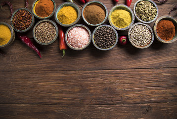 Frame, Herbs and spices