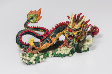 A statue of a dragon