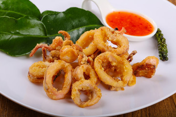 Fried squid rings