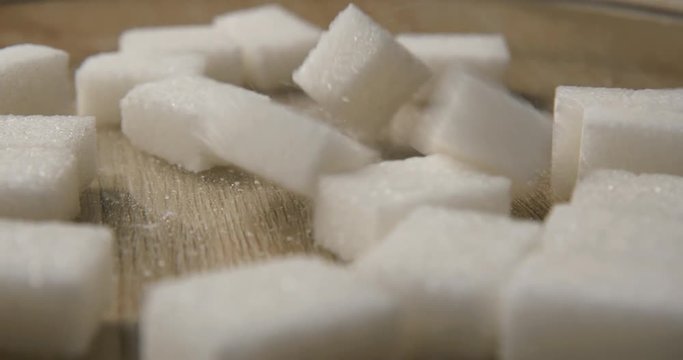 Sugar falling slowmotion &ndash; orginal file&nbsp;: 4K DCI, PRO RES 444, 12 bits