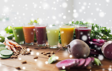 glasses with different fruit or vegetable juices