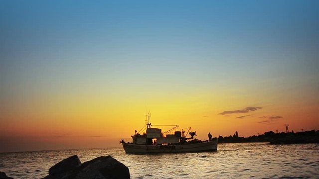 Fishing in the Caribbean - Fishing boat - trawler