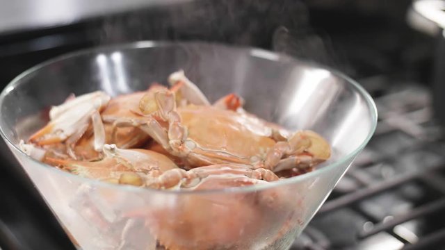 Boiled crabs in a bowl