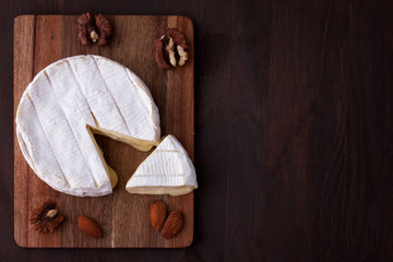 Obraz na płótnie Canvas French cheese camembert