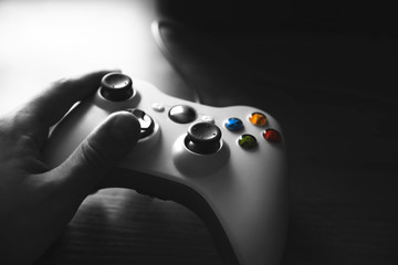 hands with a gamepad © Nick ALDI