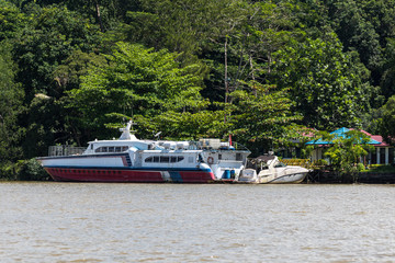 Berau speed boat