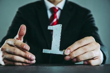 長い目で見れば確率は均等である