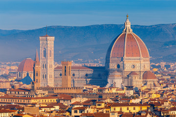 Fototapeta na wymiar Florence. Duomo at dawn.