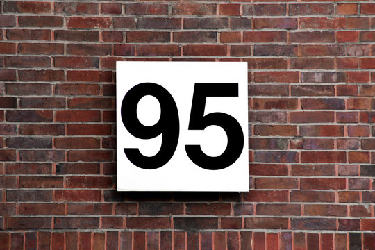 Hausnummer 95