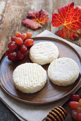 French goat cheese and red grape, rustic style