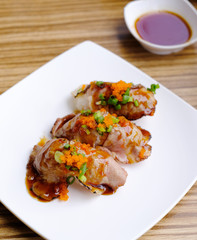 roasted beef sushi