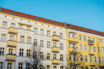 colorful picture of houses with clean sky
