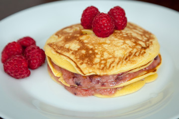 pancakes with raspberries
