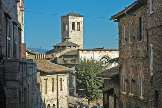 La chiesa di San Pietro di Assisi - Umbria