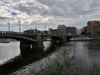 Fototapeta na wymiar mosty