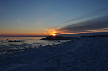 Fototapeta premium Sonnenuntergang im Winter
