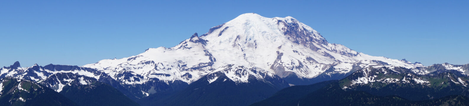 Mount Rainier - panoramic - Washington - Seattle