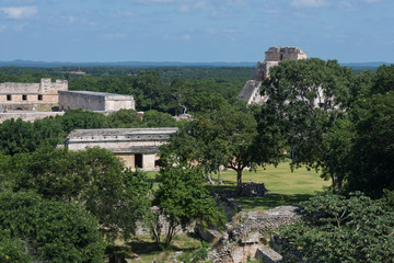 Fototapeta na wymiar Ancienne cité maya d'Uxmal, Mexique