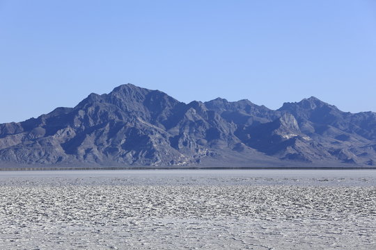 8 Best 塩類平原 Images Stock Photos Vectors Adobe Stock