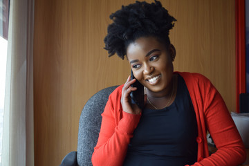 Smiley woman on the phone