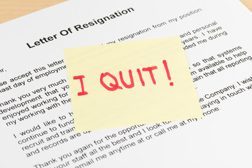 Resign quit notice on sticky note resignation letter