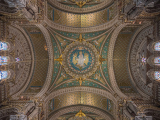 Fototapeta na wymiar The ceiling of The Basilica of Notre-Dame de Fourvière in France