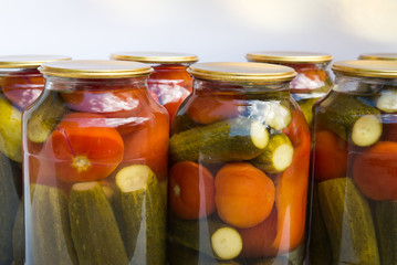 Preservation of a bank of tomatoes and cucumbers