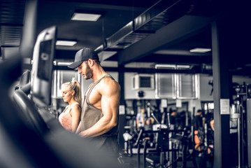 Couple doing treadmill run