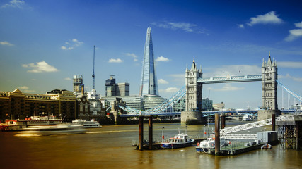 Fototapeta na wymiar Sunny day in London, view to the Tower Bridge and Shard- LONDON, ENGLAND