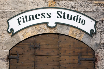 Schild 245 - Fitness-Studio