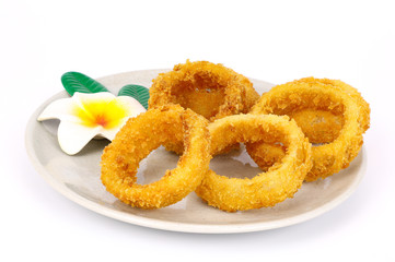 golden and crispy onion rings