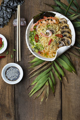 Asian noodles with shrimp