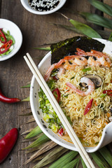 Asian noodles with shrimp