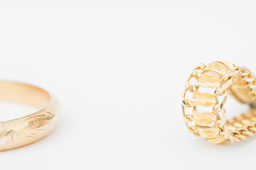 Reparation and restoration of jewelry