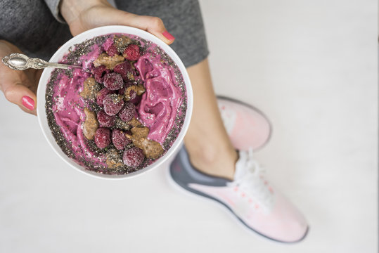Fitness Pink Smoothie Bowl