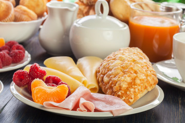 Fresh and continental breakfast table