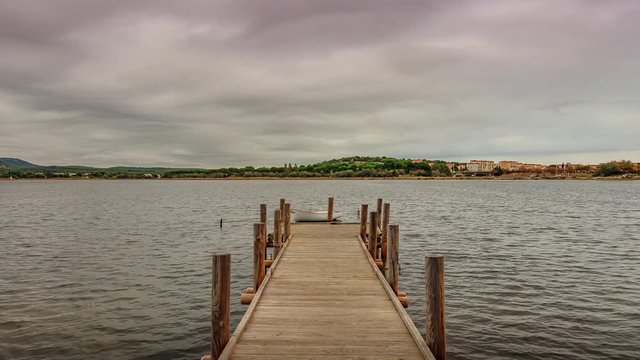 Ponton vers mini barque 