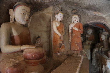 Complejo de Cuevas Pho Win Taung, Monywa, Myanmar