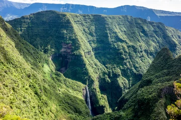 Papier Peint photo autocollant Île Trou de Fer waterfall in La Reunion island