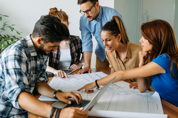 Obraz premium Image of business partners discussing documents and ideas