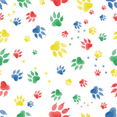 Seamless pattern of dog paw marks. Colored traces of paws made in watercolor, on a white background. Vektor