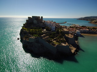 Peñíscola es un municipio de la Comunidad Valenciana, España, situado en la costa norte de la...