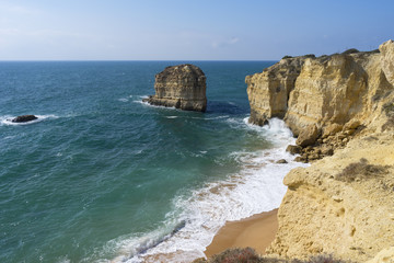 Obraz premium Felsküste der Algarve in Portugal