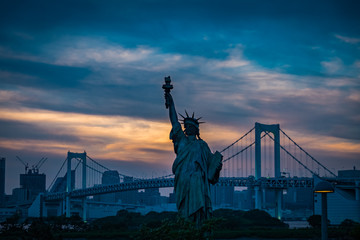 Sunset on rainbow bridge in Tokyo